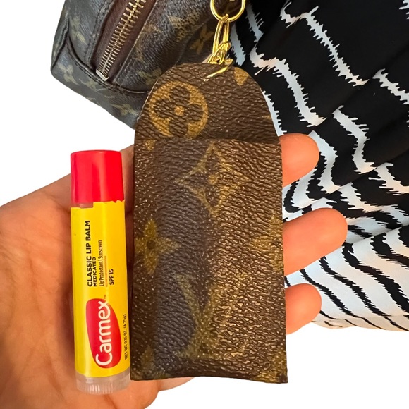 New Custom Tassel Keychain Lip Balm Holder Bag Charms - Picture 4 of 13